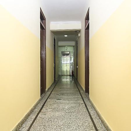 Oyo 28126 Charanpahari Hotel New Delhi Luaran gambar