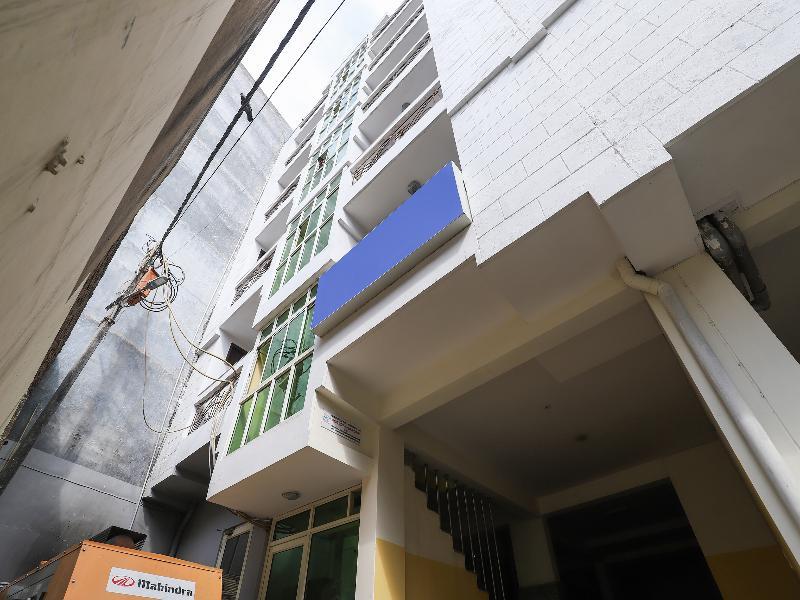 Oyo 28126 Charanpahari Hotel New Delhi Luaran gambar